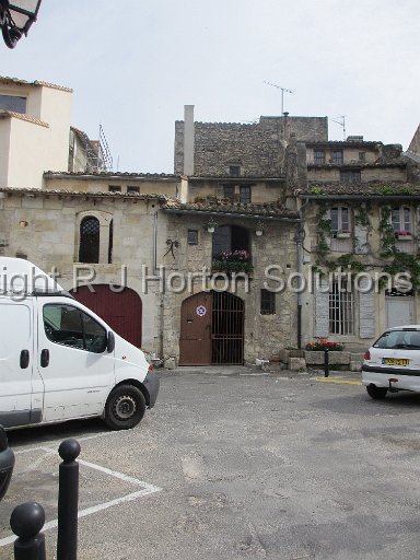 Arles 19
